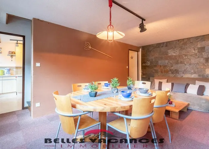 8 Personnes A Lary Village, Proche Telepherique - Fr-1-296-314 Apartment *