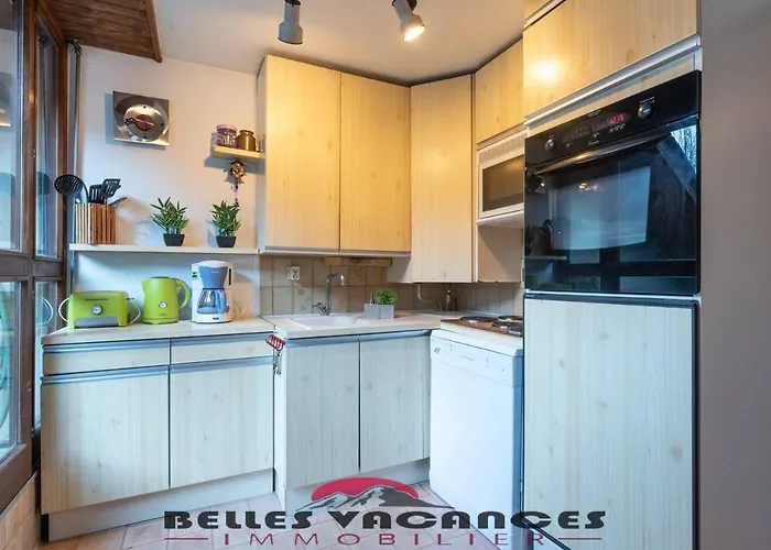 Apartment 8 Personnes A Lary Village, Proche Telepherique - Fr-1-296-314